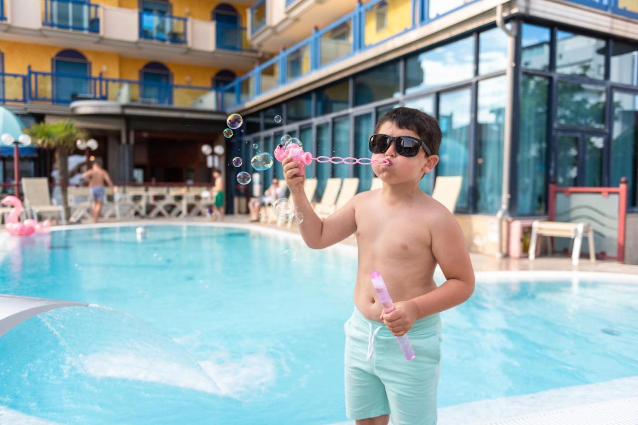 Hotel Brioni Mare Лидо-ди-Езоло Экстерьер фото